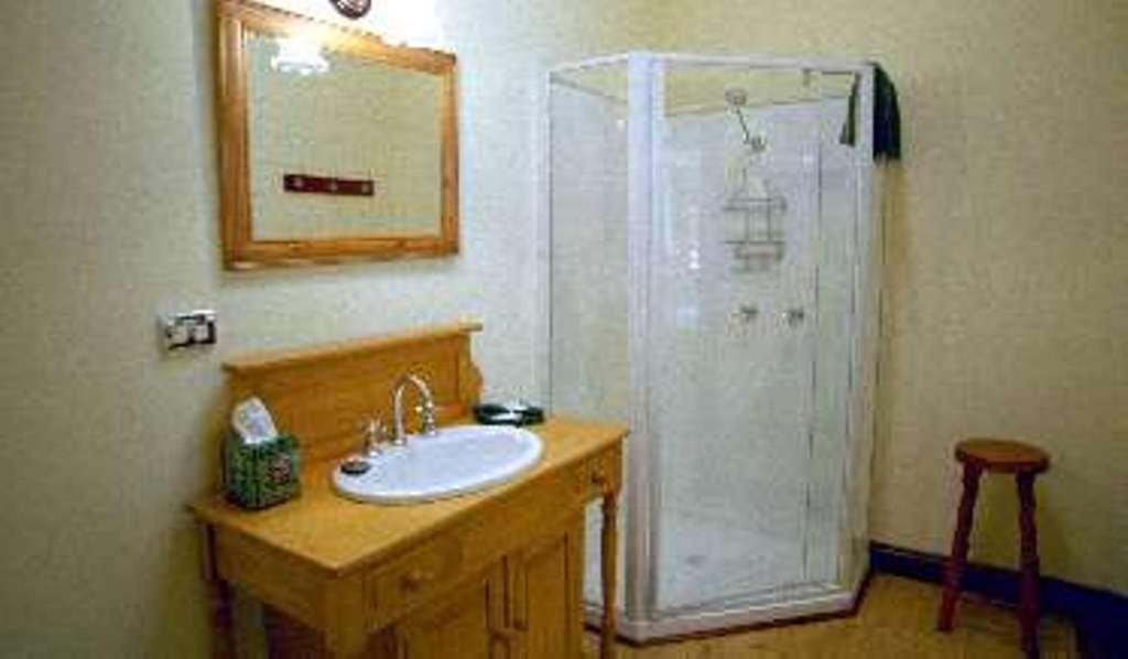 Butterfly Farm Bed And Breakfast Nirranda Экстерьер фото